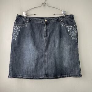 CJ Banks Skort Plus Size 18W Blue Embroidered Floral Denim Jean Skirt Cottage
